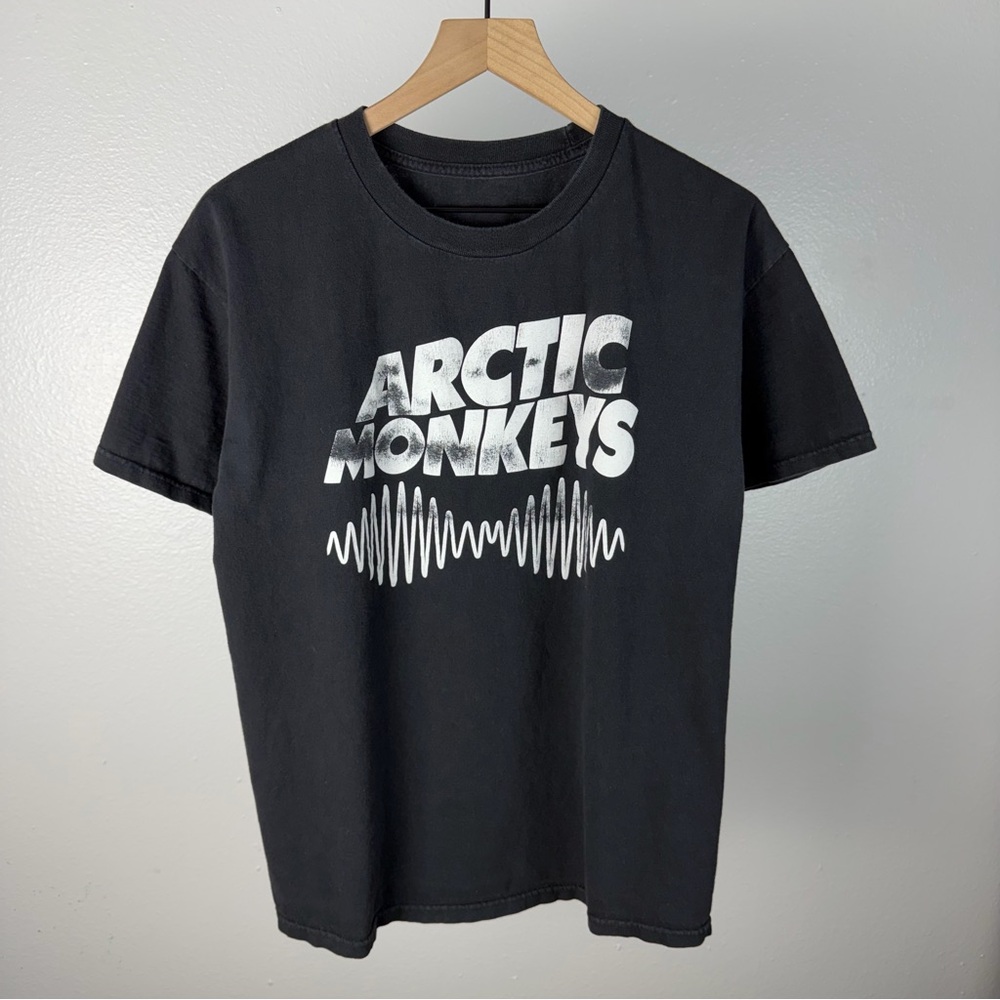 Arctic Monkeys Band Tour Concert Logo Vintage Y2K Black T Shirt Size Medium